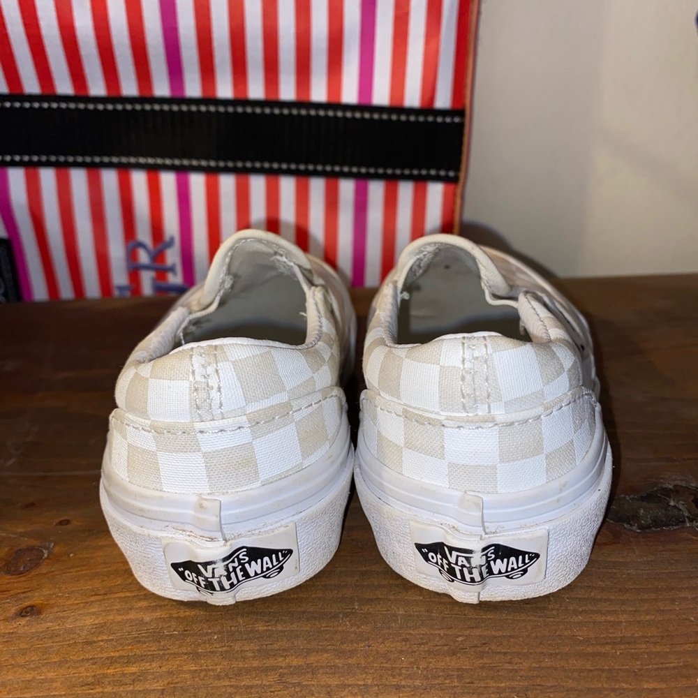 Vans Kids Checkered Slip-On Sneakers - Beige and White - Picture 4 of 4